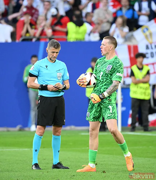 EURO 2024’te hile skandalı! Dünya İngiltere kalecisi Jordon Pickford’un o fotoğrafını konuşuyor: İsviçre zaferinde gizli silah - 1