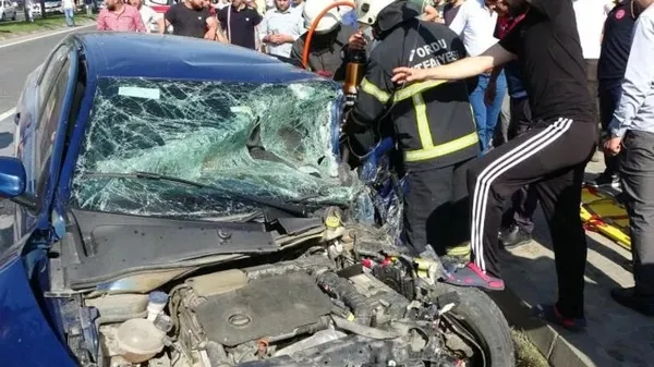 Ordu'da zincirleme kaza! 2’si ağır 6 kişi yaralandı-1