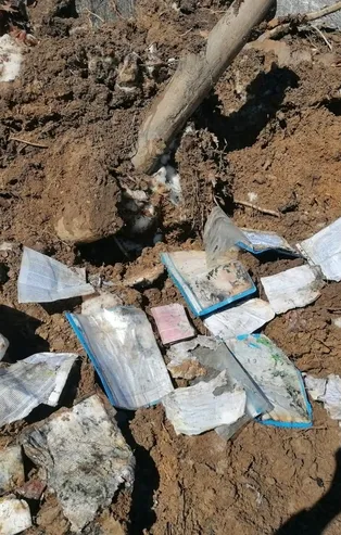 Kapan operasyonunda ortaya çıktı! PKK sığınağında oy pusulası!