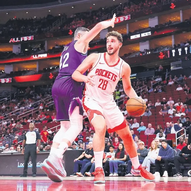 Alperen Şengün’den double-double