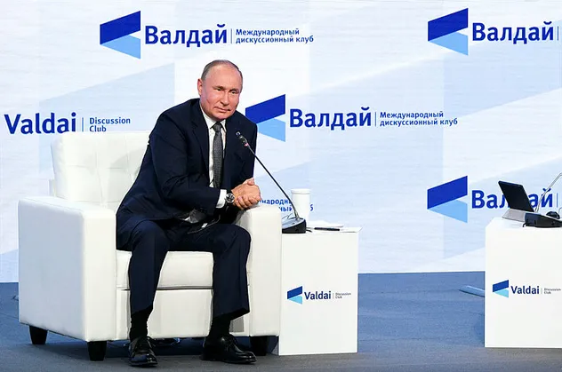 Vladimir Putin’den Batı’ya sert LGBT tepkisi: Çocuklara cinsiyet değiştirmeyi empoze etmek insanlık suçudur!