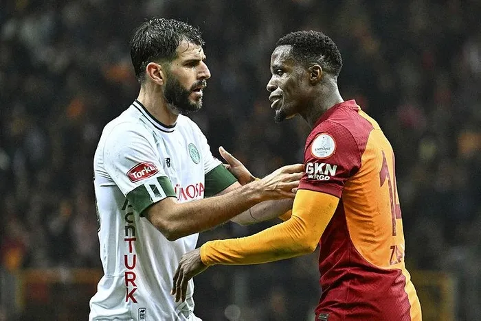 wilfried-zaha-7-golunu-atti-asistle-simdiden-9-gole-katkida-bulundu-1704750616655.jpeg Wilfried Zaha 7. golünü attı! Asistle şimdiden 9 gole katkıda bulundu-2