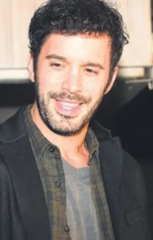 Barış Arduç'tan bir dizi müjde