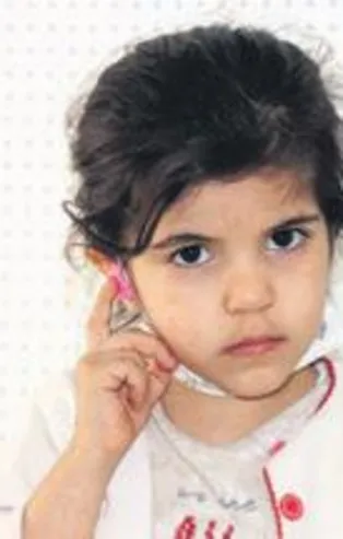 Suriyeli Fatma Afaş ilk kez işitti