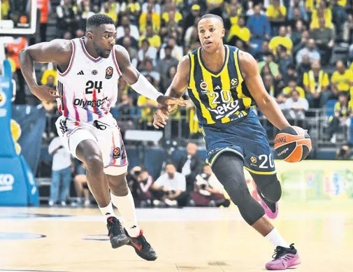 Efes ve Fener sahne alıyor