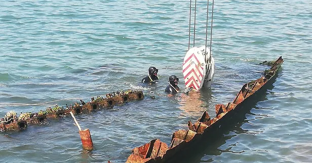 Batık gemiyi çıkartma çalışmaları başladı