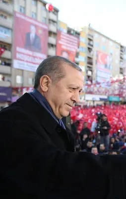 Erdoğan vatandaşı yeni şarkıyla selamladı