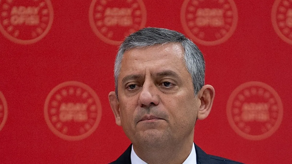 Bakan Gürlek'ten CHP'li Özel hakkında suç duyurusu: 1 milyon liralık dava açtı