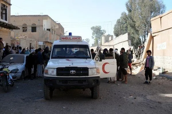 Suudi Arabistan Yemen'i vurdu: Onlarca ölü var!-2