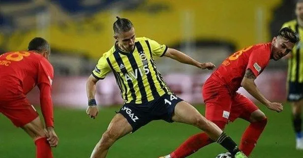 Mesut Özil maçı tribünden izledi: Fenerbahçe Kayseri’yi üçledi