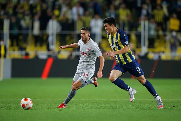 1645099104130.jpg Kim Min Jae'ye Premier Lig'den dev talip! Fenerbahçe'nin yıldızı elden kaçıyor-2