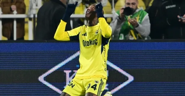 Fenerbahçe - Konyaspor maçında VAR'dan penaltı! Anderson Talisca yine sahnede