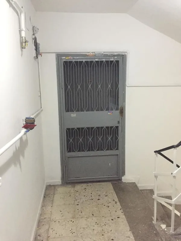 adanada-6-ay-once-evlendigi-kendisinden-30-yas-buyuk-kocasini-14-yasindaki-ogluyla-birlikte-sopayla-bogarak-ol-1652688089751.jpg Adana'da 6 ay önce evlendiği kendisinden 30 yaş büyük kocasını 14 yaşındaki oğluyla birlikte sopayla boğarak öldüren kadın tutuklandı-7