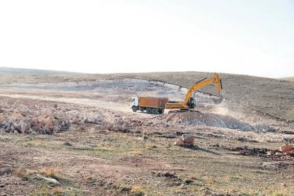mardin-buyuksehir-belediyesinde-1-milyon-fidan-dagitimi-basladi-1675382584092.jpeg Mardin Büyükşehir Belediyesi'nde 1 milyon fidan dağıtımı başladı-3