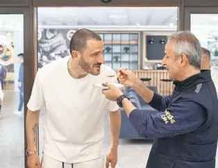 Bonucci için pasta kesildi