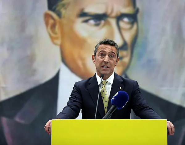 fenerbahce-baskani-ali-koctan-trabzonspora-pankart-tepkisi-1651840258060.jpg Fenerbahçe Başkanı Ali Koç'tan TFF yönetimine tepki-3