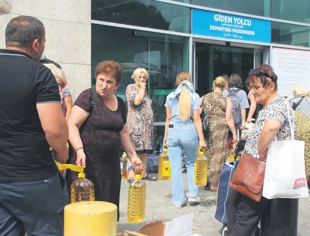 tezgah-altindan-caldilar-22-agustos-yurttan-haberler-1661117949064.jpeg Tezgah altından çaldılar | 22 Ağustos yurttan haberler-4