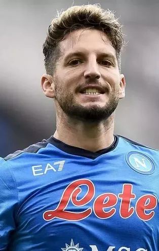 G.saray yönetimi,  Mertens transferi için büyük bir çaba harcıyor