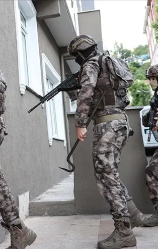 Aydın'da fuhuş operasyonu: 64 gözaltı!