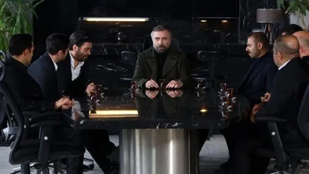 ATV dizisi Eşkıya Dünyaya Hükümdar Olmaz'da Bahar, Hızır’ı aşık etti! EDHO'da silahlar patladı yeni isimler bomba etkisi yarattı!-2