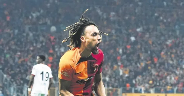 Arsenal'in ardından Manchester United da Boey'un peşinde!