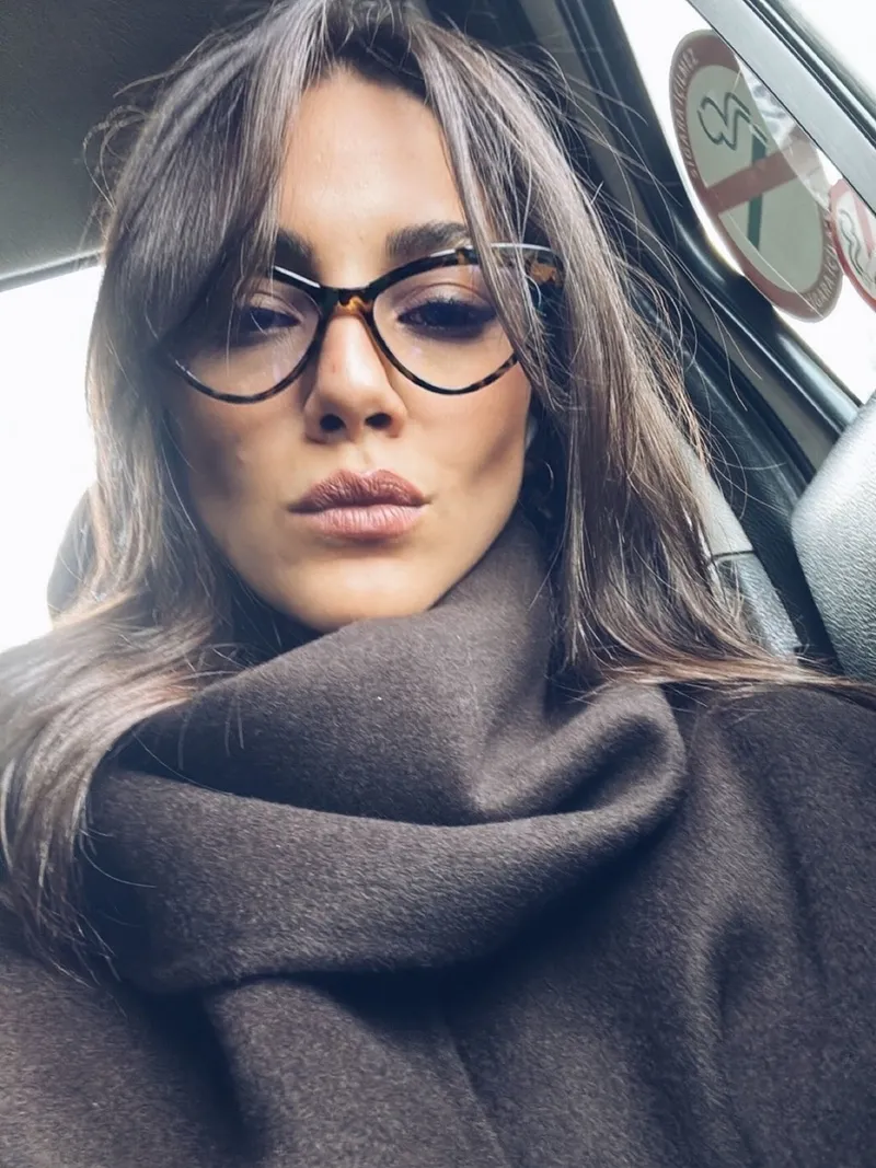 dilin-doger-ve-atakan-ozkaya-aski-belgelendi-uzak-sehir-yildizindan-itiraf-geldi-1772886158638.jpg Dilin Döğer ve Atakan Özkaya aşkı belgelendi! Uzak Şehir yıldızından itiraf geldi-4