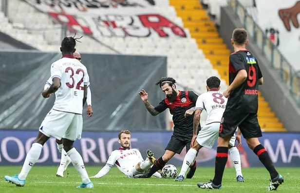 fatih-karagumruk-1-2-trabzonspor-mac-sonucu-1609689406365.jpeg