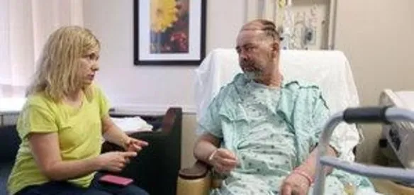 ABD'nin MD Anderson Kanser Merkezi ve Houston Methodist Hastanesi'nde dünyanın ilk kısmi kafatası ve kafa derisi nakli 15 saat süren operasyonla başarıyla gerçekleştirildi