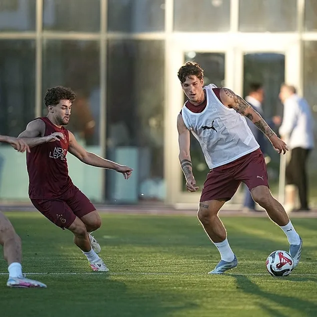 Zaniolo’dan sürpriz hamle