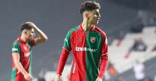 Fenerbahçe'nin yeni transferi Adem Yeşilyurt İstanbul'a geldi