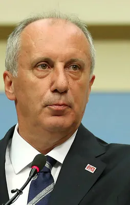 Muharrem İnce kendi seçmenine "şizofren" dedi