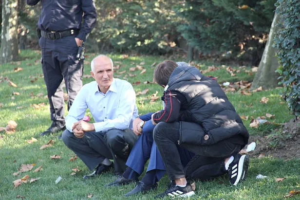 istanbulda-aci-olay-oglunun-nikahina-giderken-hayatini-kaybetti-1573391212689.jpg İstanbul'da acı olay! Oğlunun nikahına giderken hayatını kaybetti-2