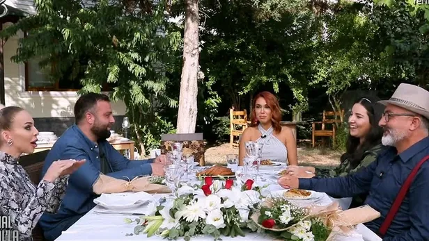 Yemekteyiz Olena kimdir? Olena Melnichuk Evleneceksen Gel’e katıldı mı? Kaç yaşında, nereli, kiminle evli?-3