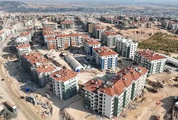 Deprem bölgesinde yoğun çalışma!