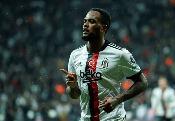 super-ligde-en-cok-deger-kazanan-ve-degeri-en-cok-dusen-futbolcular-1640852497640.jpg Süper Lig'de en çok değer kazanan ve değeri en çok düşen futbolcular-4