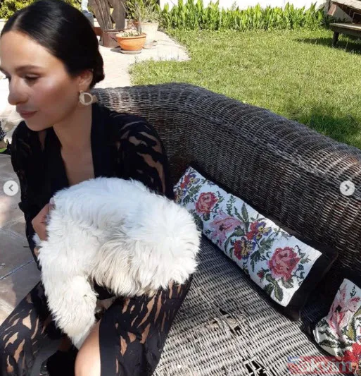 Bir Zamanlar Çukurova'nın Saniye'si Selin Yeninci bornozlu sıfır makyaj pozuyla hayran bıraktı! İbrahim Tatlıses bayılmakta haklı - 13