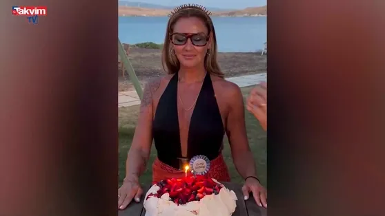 Pınar Altuğ’un doğum gününde duygusal anlar!