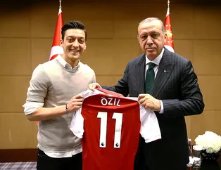 Mesut Özil: "Yine olsa yapardım!"