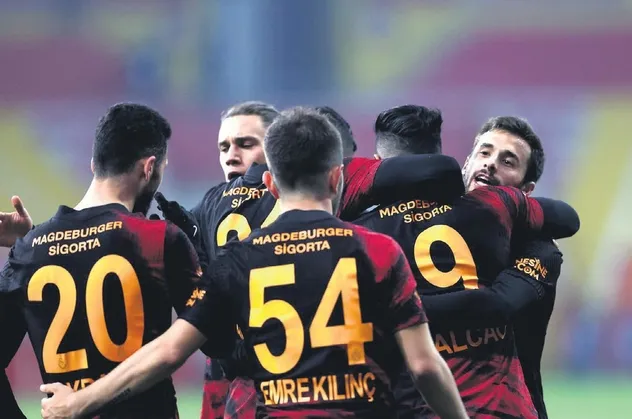 Cimbom 3 attı 3 aldı: Aslan hayata döndü