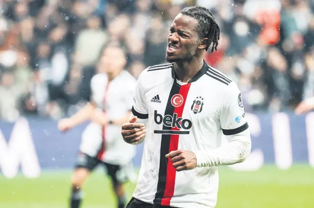 Belçika basını Batshuayi'yi manşet yaptı