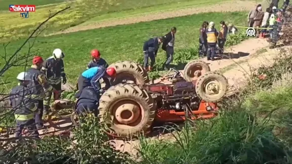 Kocaeli Kandıra'da devrilen traktörün altında kalan sürücü hayatını kaybetti