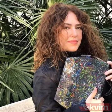 Müge Anlı da lepiska saçlarıyla '20'li yaşlar challenge' akımına uydu! Güzelliğiyle mest eden Müge Anlı'nın gençliği ve Esra Erol... - 20