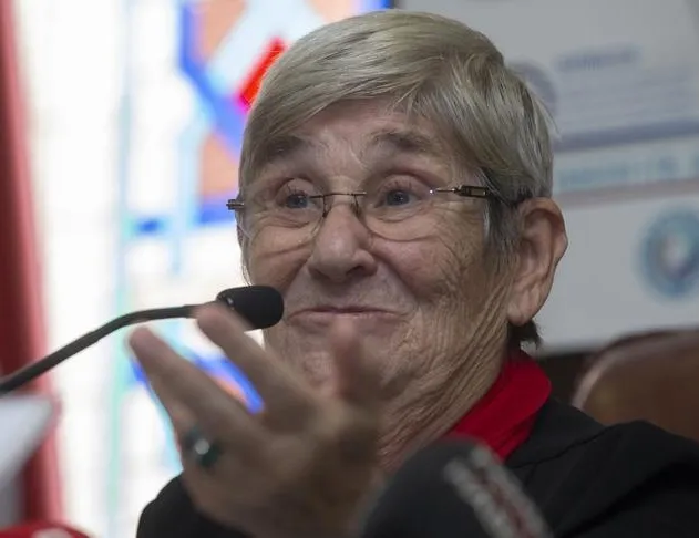 Canan Karatay üstüne basa basa söyledi