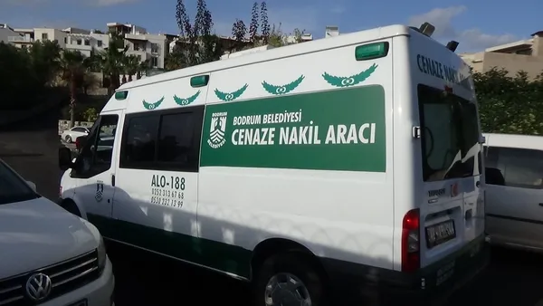 bodrumda-ukraynali-genc-kadin-elleri-kelepceli-basina-poset-gecirilmis-halde-evinde-olu-bulundu-1609624811509.jpg Bodrum'da Ukraynalı genç kadın, elleri kelepçeli başına poşet geçirilmiş halde evinde ölü bulundu-5