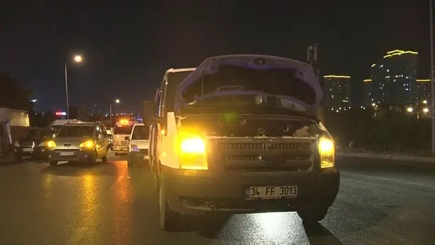 İstanbul'da korkunç kaza! Arızalı aracından inen sürücü otomobil çarpması sonucu öldü-3