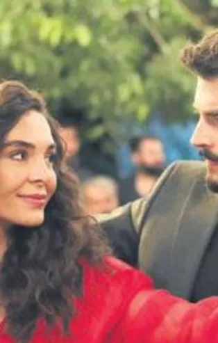 Rekortmen Hercai! YouTube'da "30 milyon izlenme"yi geçti...