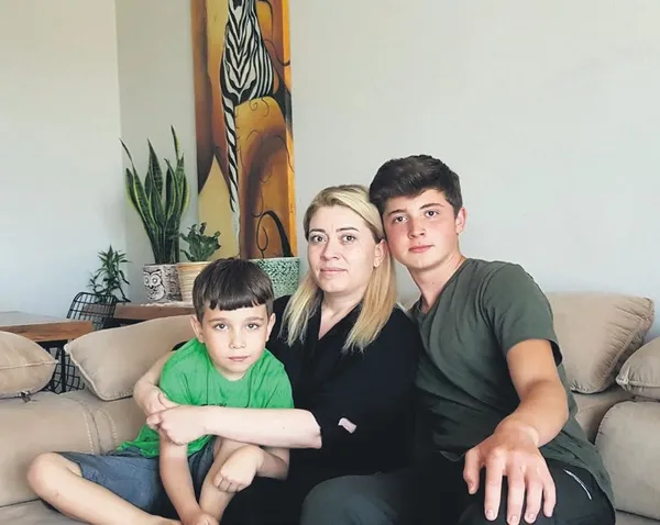 covid-19dan-hayatini-kaybeden-dr-salih-cenap-cevli-son-nefeste-herkesi-uyardi-bu-isin-sakasi-yok-1592603477425.jpeg Covid-19'dan hayatını kaybeden Dr. Salih Cenap Çevli son nefeste herkesi uyardı: Bu işin şakası yok-2