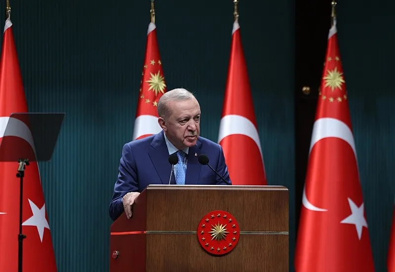 bolgesel-krizlerde-turkiye-farki-baskan-erdogan-tuzaklarina-karsi-sogukkanliligimizi-ilk-gunden-itibaren-muhaf-1779128083374.jpeg Bölgesel krizlerde Türkiye farkı! Başkan Erdoğan: Tuzaklarına karşı soğukkanlılığımızı ilk günden itibaren muhafaza ettik-3