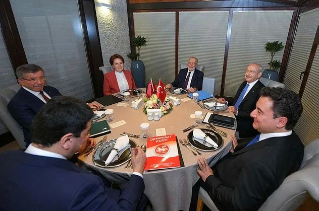6'lı masanın 'sivil darbe' planı: Ortak cumhurbaşkanı adayları talimatla çalışacak!