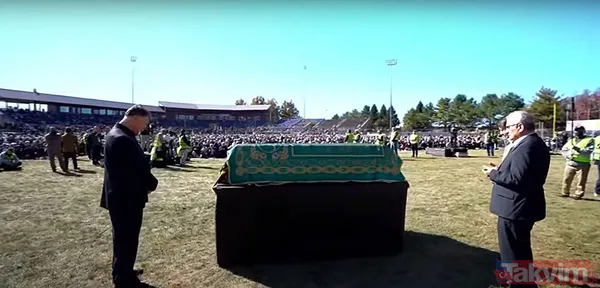 Amerikan uşağı Fetullah Gülen gömüldü! İtiraf geldi: Amerikan kültürüne göre gömdük | Stadyum dolusu haşhaşi... Maskeliler kim çıktı? - 37